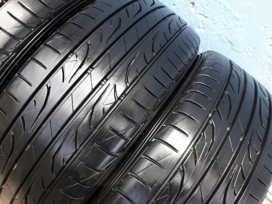 DUNLOP รุ่น LM704. 205 55R16 ลงพื้นจริงปลายปี2015 สภาพสวยมากๆ ดอกเยอะมากๆ ไม่มีปะคุ้มสุดไม่แพงใช้นาน DUNLOP รุ่น LM704. 205 55R16 ลงพื้นจริงปลายปี2015 สภาพสวยมากๆ ดอกเยอะมากๆ ไม่มีปะคุ้มสุดไม่แพงใช้นาน