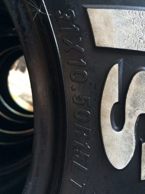 ยาง mud maxxis 31 ขอบ 15 ปี 12