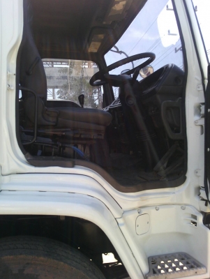 ขายคะ 270 Hp เครื่องดำ ปี 48 ลูกสามคานดั้มหินทราย ราคา 1,890,000 บาท ดาว์น 500,000 ผ่อน 40,100&times;48 งวด สนใจทักมา 0927459124 id line (( ploymat555)) นะคะ