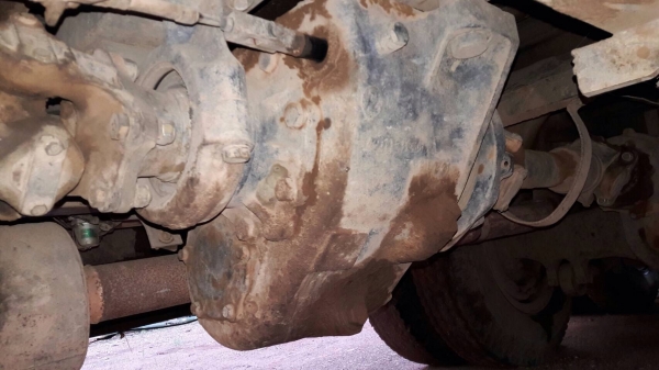 ขายสิบล้อเทเลอร์สองเพลาลากรถ ขายสิบล้อเทเลอร์สองเพลาลากรถ