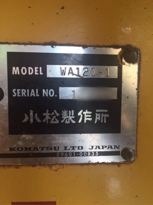 ขายรถตักล้อยาง KOMATSU WA120-1 สภาพสวย สนใจโทร 081-970-1072