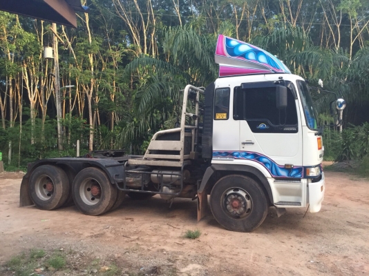 ขายรถ10ล้อหัวลาก HINO ZM500 เครื่อง 315แรงม้าปี44 สภาพสวย สนใจโทร 081-970-1072