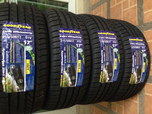 ยางใหม่ Goodyear 215 50 17 ปลายปี15 ราคาเร้าใจ