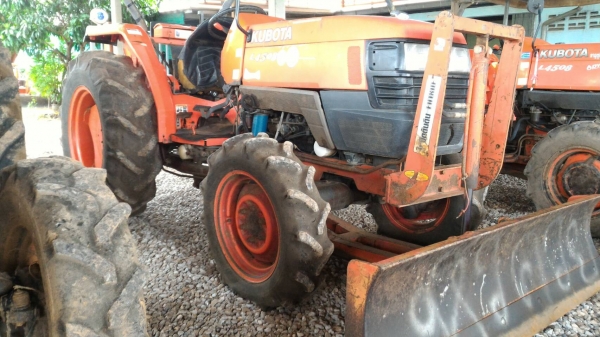 ขายรถไถ KUBOTA L4508 พร้อมดันหน้าตราช้าง ทะเบียนพร้อมโอน ราคา 205,000 DC Tractor Rayong 0818618678,0899347475 id line=0818618678 id line=0899347475 มีรถขนส่งบริการทั่วไทย https://www.facebook.com/DC-Tractor-Rayong-307154532717928/shop?ref=page_internal&am ขายรถไถ KUBOTA L4508 พร้อมดันหน้าตราช้าง ทะเบียนพร้อมโอน ราคา 205,000 DC Tractor Rayong 0818618678,0899347475 id line=0818618678 id line=0899347475 มีรถขนส่งบริการทั่วไทย https://www.facebook.com/DC-Tractor-Rayong-307154532717928/shop?ref=page_internal&am