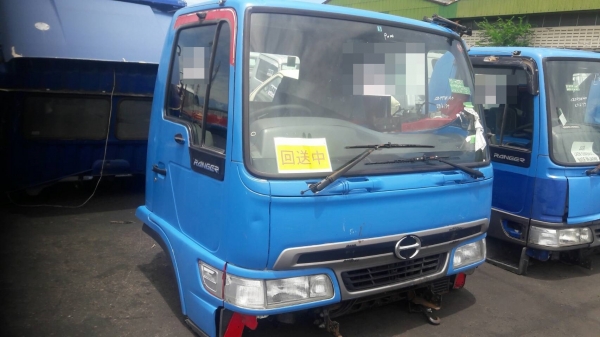 ขายหัวเก๋งรถบรรทุก 6 ล้อกลาง ยี่ห้อ HINO รุ่น FC หัวกว้าง 195 เซนติเมตร ราคา 87,000 บาท