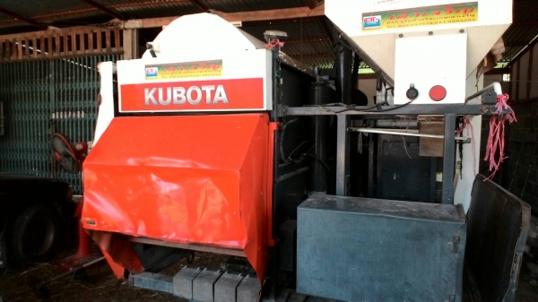 ขายรถเกียวข้าว DC 60 พลัส พร้อมเทเลอร์ ทะเบียนพร้อม ปี 53 ราคาเบาฯ 276000ด่วน เอาไปไม่ต้องซ่อมลุยงานเลยต้องการขายด่วนต้อง ขายรถเกียวข้าว DC 60 พลัส พร้อมเทเลอร์ ทะเบียนพร้อม ปี 53 ราคาเบาฯ 276000ด่วน เอาไปไม่ต้องซ่อมลุยงานเลยต้องการขายด่วนต้อง