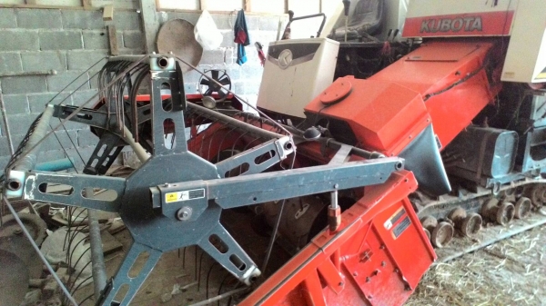 ขายรถเกียวข้าว DC 60 พลัส พร้อมเทเลอร์ ทะเบียนพร้อม ปี 53 ราคาเบาฯ 276000ด่วน เอาไปไม่ต้องซ่อมลุยงานเลยต้องการขายด่วนต้อง ขายรถเกียวข้าว DC 60 พลัส พร้อมเทเลอร์ ทะเบียนพร้อม ปี 53 ราคาเบาฯ 276000ด่วน เอาไปไม่ต้องซ่อมลุยงานเลยต้องการขายด่วนต้อง