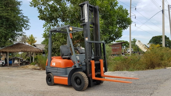 ขายด่วนรถยกTOY0TAดีเซล6FD15ยก1.5ตันเสาสูง4เมตรยางตัน4เส้นรถนอกเพิ่งนำเข้ามาใหม่ยังไม่เคยใช้งานในเมืองไทยเลย ขายด่วนรถยกTOY0TAดีเซล6FD15ยก1.5ตันเสาสูง4เมตรยางตัน4เส้นรถนอกเพิ่งนำเข้ามาใหม่ยังไม่เคยใช้งานในเมืองไทยเลย