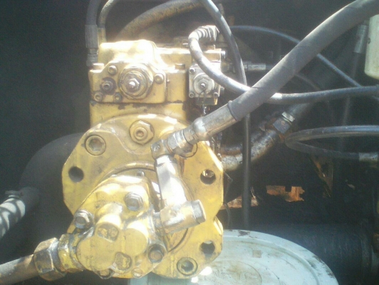 รถแมคโค KOBELCO SK045 รถแมคโค KOBELCO SK045