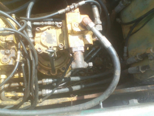 รถแมคโค KOBELCO SK045 รถแมคโค KOBELCO SK045