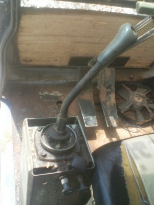 รถแมคโค KOBELCO SK045 รถแมคโค KOBELCO SK045