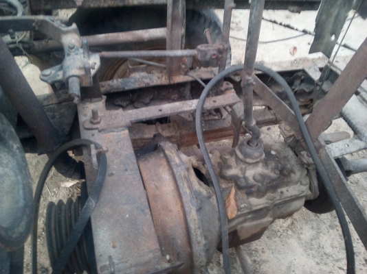 ด่วนอีแต๋นหัวคัดซีส์สุดคุ้ม เครี่อง 16 แรง  ช่วงล่างเอลฟ์ เพลาลอย