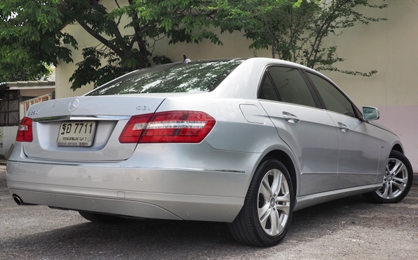 ดอกเบี้ย 2.99\%* ออกศูนย์Benz ตัวTop Panoramic Sunroof สภาพสวยพร้อมใช้ค่ะ ดอกเบี้ย 2.99\%* ออกศูนย์Benz ตัวTop Panoramic Sunroof สภาพสวยพร้อมใช้ค่ะ