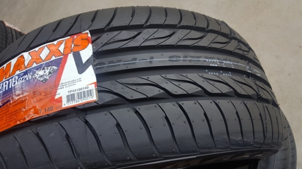 ขายยาง225/40/18 ปี 16 MAXXIS I Pro 1/เส้น2600