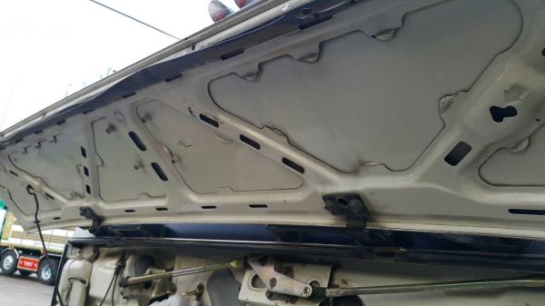 ขายด่วนสิบล้อสองเพลาดั้ม1Jสมอทองแท้ปี46 220แรง