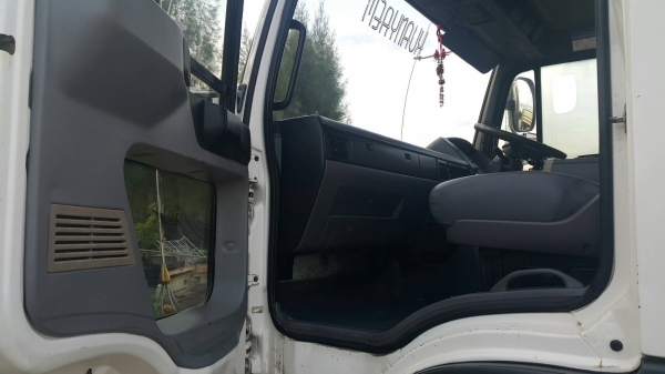 ขายด่วนสิบล้อสองเพลาดั้ม1Jสมอทองแท้ปี46 220แรง