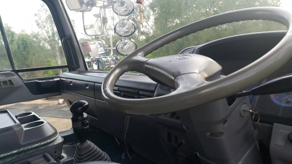 ขายด่วนสิบล้อสองเพลาดั้ม1Jสมอทองแท้ปี46 220แรง