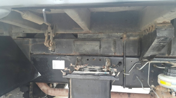 ขายด่วนสิบล้อสองเพลาดั้ม1Jสมอทองแท้ปี46 220แรง