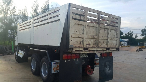 ขายด่วนสิบล้อสองเพลาดั้ม1Jสมอทองแท้ปี46 220แรง