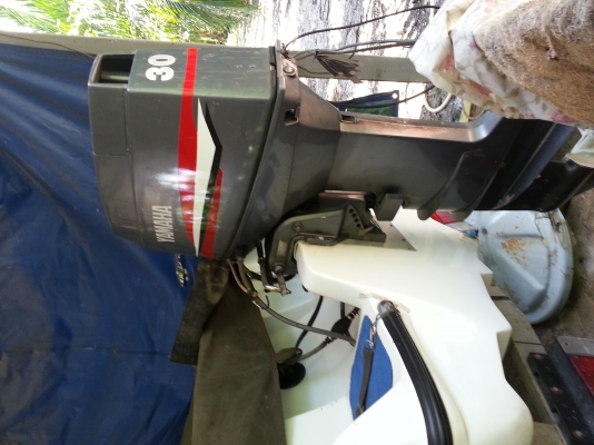 ขายเครื่องเรือ 2 storke 30 HP Yamaha ขายเครื่องเรือ 2 storke 30 HP Yamaha