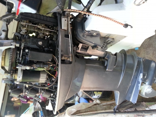 ขายเครื่องเรือ 2 storke 30 HP Yamaha ขายเครื่องเรือ 2 storke 30 HP Yamaha