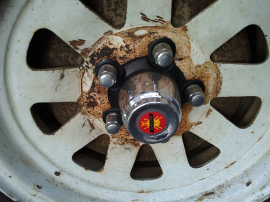 ขายกะทะเหล็กงานเก่า 185 / 65 /14 ขนาด 5 รู 114 ขายกะทะเหล็กงานเก่า 185 / 65 /14 ขนาด 5 รู 114