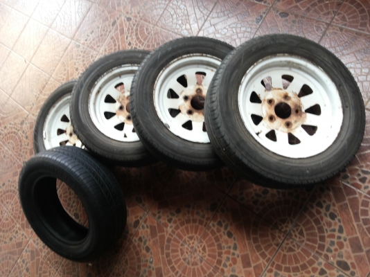 ขายกะทะเหล็กงานเก่า 185 / 65 /14 ขนาด 5 รู 114 ขายกะทะเหล็กงานเก่า 185 / 65 /14 ขนาด 5 รู 114