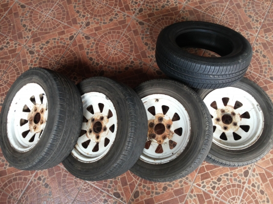 ขายกะทะเหล็กงานเก่า 185 / 65 /14 ขนาด 5 รู 114 ขายกะทะเหล็กงานเก่า 185 / 65 /14 ขนาด 5 รู 114