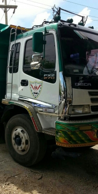 สิบล้อ อีซูชุ Dega 270ยูโร2 ปี47แม่ลูก3คาน ดั้ม.มีเนียม สภาพดีสวยเดิมๆพร้อมใช้งาน ทะเบียนพร้อมโอน ขายราคา.แม่เดียว 1,590,000บ /ขายรวมแม่+ลูก 1,950,000บ /ราคาคุยกันได้ ครับๆ