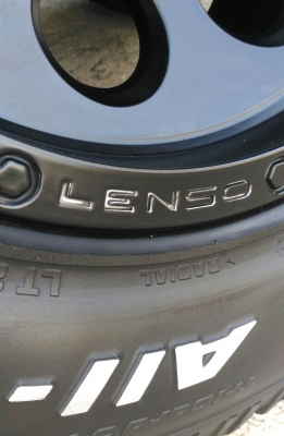 ขาย ยาง BF All 265/75/16 พร้อมล้อ