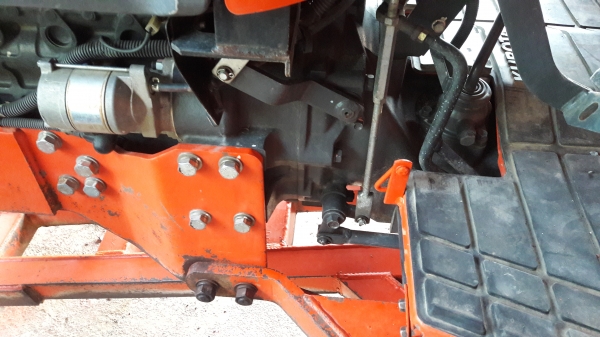 ขายรถไถL4708ใบมีดผาล4พร้อมใช้ครับ ขายรถไถL4708ใบมีดผาล4พร้อมใช้ครับ