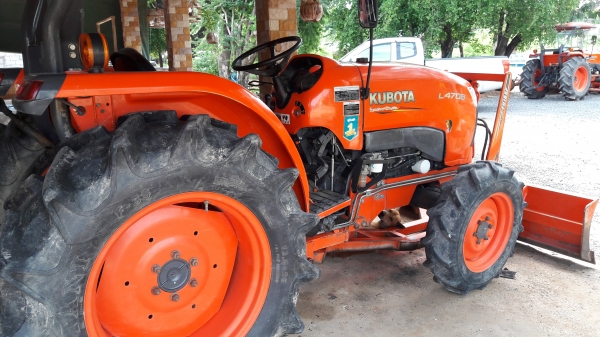 ขายรถไถL4708ใบมีดผาล4พร้อมใช้ครับ ขายรถไถL4708ใบมีดผาล4พร้อมใช้ครับ