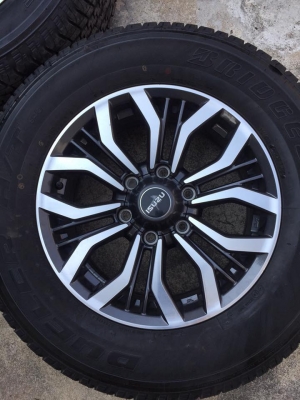 ขายล้อแม็ก ISUZU MU-X ถอดป้ายแดง ขอบ17 4ล้อ ราคา 32,000 บาท ขายล้อแม็ก ISUZU MU-X ถอดป้ายแดง ขอบ17 4ล้อ ราคา 32,000 บาท