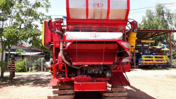 ขายรถเกี่ยวข้าว ศักดิ์พัฒนา ช่วงล่าง200ตัวเดิน12 เครื่องอีซูซุ205TURBO สภาพบิ้วใหม่หมดพร้อมลงงานได้ ขายรถเกี่ยวข้าว ศักดิ์พัฒนา ช่วงล่าง200ตัวเดิน12 เครื่องอีซูซุ205TURBO สภาพบิ้วใหม่หมดพร้อมลงงานได้