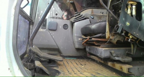 ขาย!! >>> Kobelco Sk200 Mark6 Yn08 <<< ใช้งานได้ เอกสารอินวอย ราคา 1,090,000 บาท ขาย!! >>> Kobelco Sk200 Mark6 Yn08 <<< ใช้งานได้ เอกสารอินวอย ราคา 1,090,000 บาท