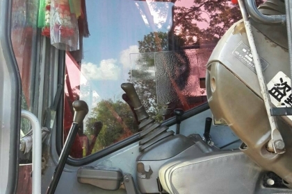 ขาย!! >>> Hitachi Ex135UR <<< ซื้อเก่านอกมา 1 ปี พร้อมใช้งาน ราคา 685,000 บาท