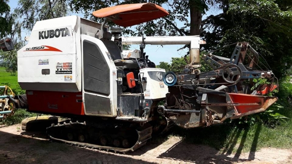 ขายรถเกี่ยว KUBOTA DC95 GMปี57 เอกสารเล่มทะเบียนครบ อุ้ม2ตัน ระบบใช้ปกติ ขายรถเกี่ยว KUBOTA DC95 GMปี57 เอกสารเล่มทะเบียนครบ อุ้ม2ตัน ระบบใช้ปกติ