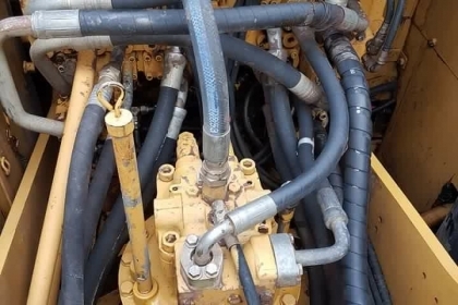 ขาย!! >>> CAT 320D <<< รถพร้อมใช้งาน ช่วงล่างสวย ลอนเลอร์ใหม่ ราคา 2,000,000 บาท ขาย!! >>> CAT 320D <<< รถพร้อมใช้งาน ช่วงล่างสวย ลอนเลอร์ใหม่ ราคา 2,000,000 บาท