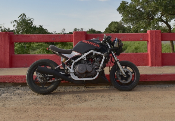 ขายhonda vf1000r sc16 1986 55000