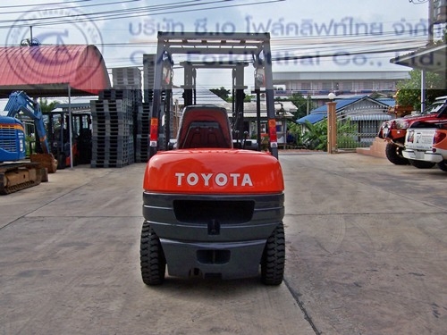 ขายรถ โฟล์คลิฟท์ TOYOTA รุ่น 6FD25