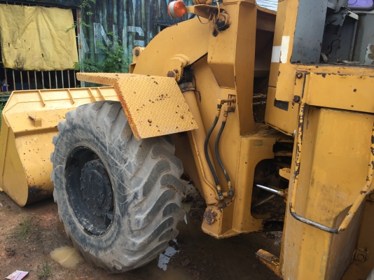 รถตักล้อยางHL712..ของMITSUI มีเล่มทะเบียนพร้อม ภาษีไม่ขาด