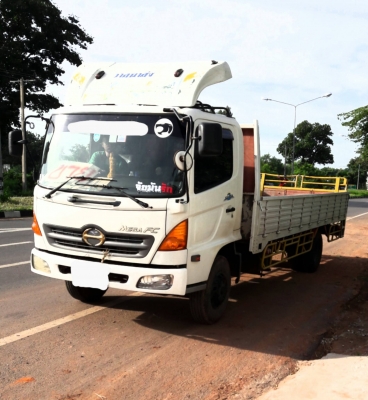 รถ 6 ล้อ Hino maga fc