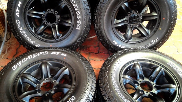 ขายเฉพาะยาง Hankook 265 x 70 x 16 AT ปี 16 สภาพป้ายแดง ขายเฉพาะยาง Hankook 265 x 70 x 16 AT ปี 16 สภาพป้ายแดง