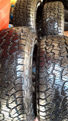 ขายเฉพาะยาง Hankook 265 x 70 x 16 AT ปี 16 สภาพป้ายแดง ขายเฉพาะยาง Hankook 265 x 70 x 16 AT ปี 16 สภาพป้ายแดง