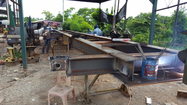 สั่งต่อได้เลยหางก้าง.360.000....3เพลาใหม่ๆๆ