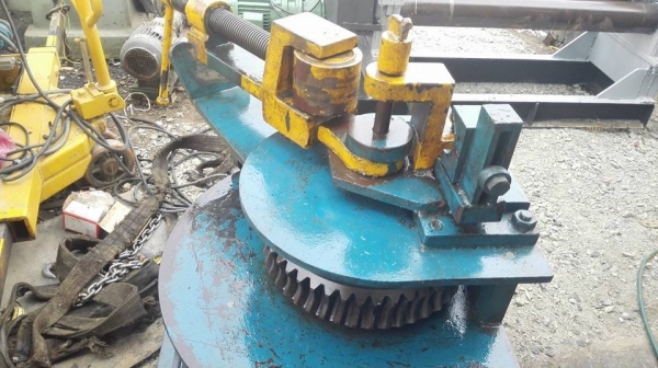 ** Sold **เครื่องดัดท่อไอเสีย 3" มอเตอร์ Mitsu 5 HP 380V มาแต่ตัวไม่มีอุปกรณ์ สภาพยังสดเฟืองอ้วนเต็มมาเทสก่อนได้!!