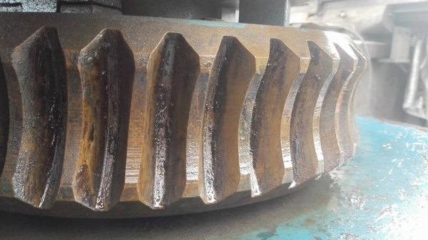 ** Sold **เครื่องดัดท่อไอเสีย 3" มอเตอร์ Mitsu 5 HP 380V มาแต่ตัวไม่มีอุปกรณ์ สภาพยังสดเฟืองอ้วนเต็มมาเทสก่อนได้!!