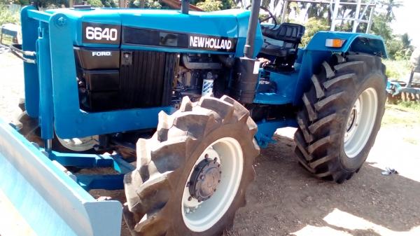 ขาย650000บาท   6640คานนิวฮอแลน  เล่มทะเบียนครบ