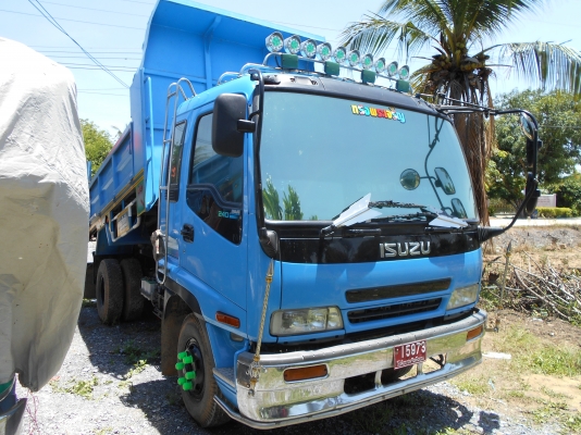 ขายอีซุซุแดดก้าเครื่อง240แรงเทอโป อินเตอ เบรทิบฟิ เพราเว้อแอรเย็นเครื่องให่มกิ๊บสนใจราคาต่อรองครับ 0810074646 อ่างทองครับ