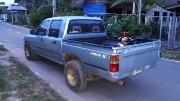 MITSUBISHI STRADA 2.5 ปี2547